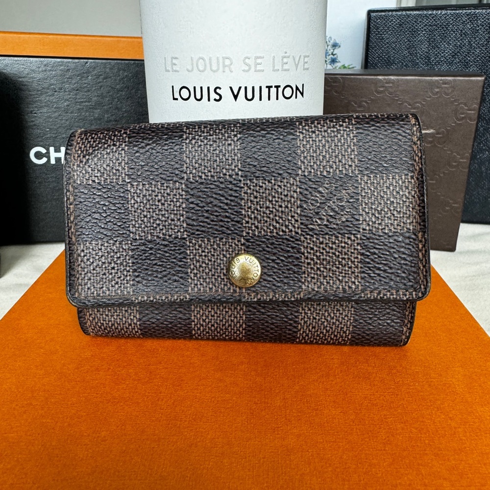 Louis Vuitton Key Card Holder 6 rings + free project piece - Picture 3 of 17